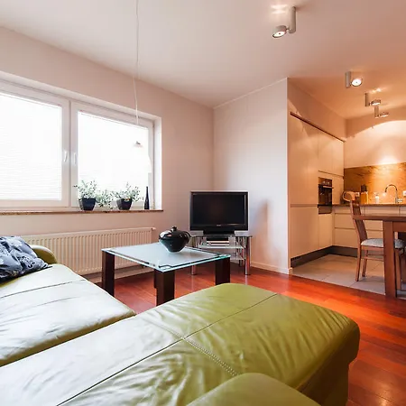 Exclusive - Old Town *